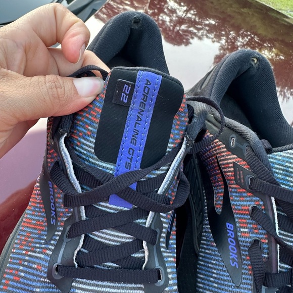 Brooks Vibrant Blue and Orange Running Shoes - Picture 5 of 9